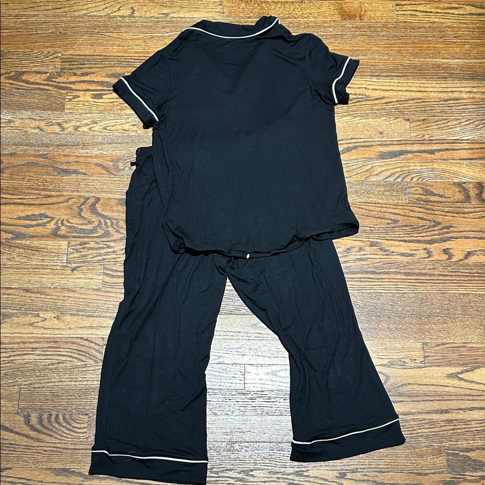 Black Lined Ankle Pant / Short Sleeve Pajama Set - Picture 4 of 8